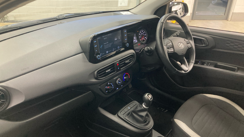 Hyundai i10 1.0 MPi SE Connect 5dr Petrol Hatchback